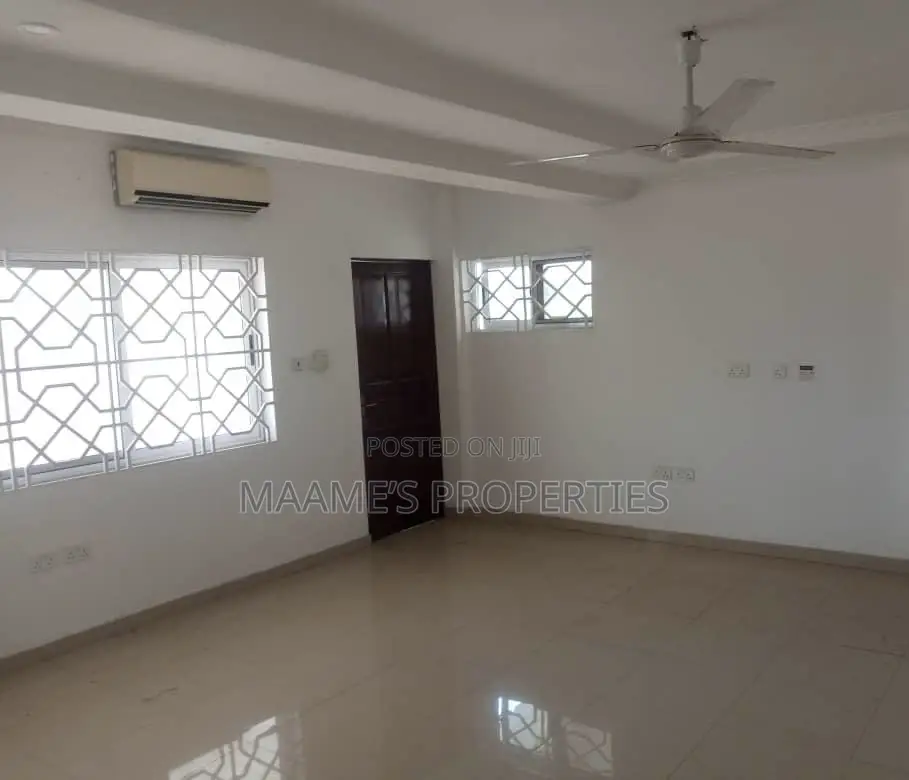4bdrm Duplex in Roman Ridge for rent