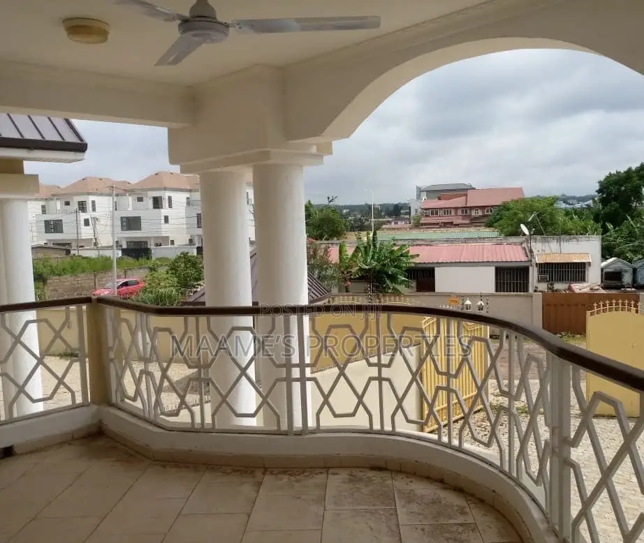4bdrm Duplex in Roman Ridge for rent