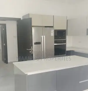 4bdrm Duplex in Airport Residential Area for rent
