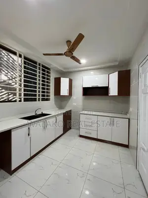 2bdrm Apartment in Pokuase for rent