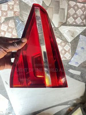 Passat 2017 Boot Light Right Side