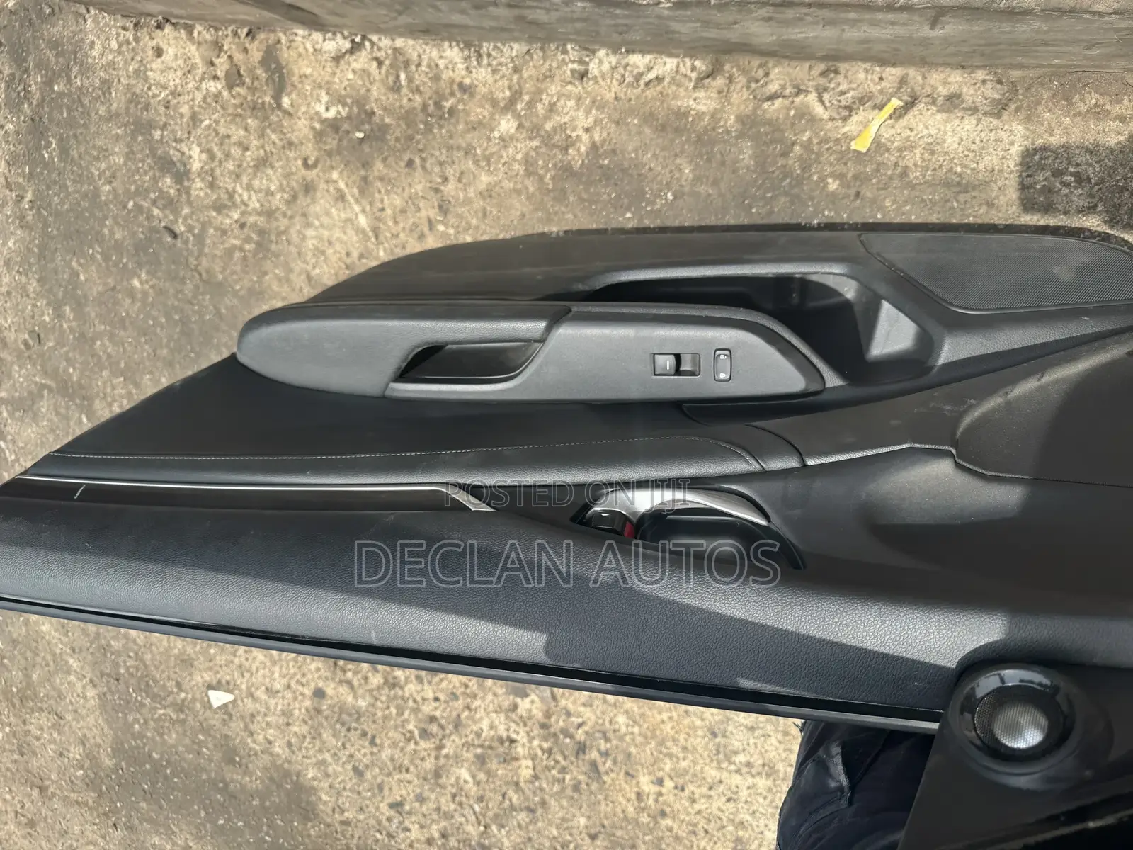 Honda Civic 2016 Touring Door