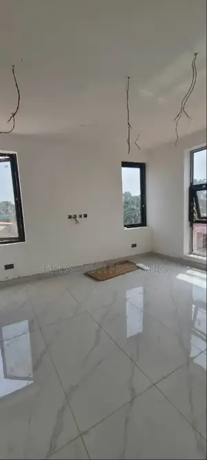 10bdrm Apartment in Skm Properties, East Legon for sale
