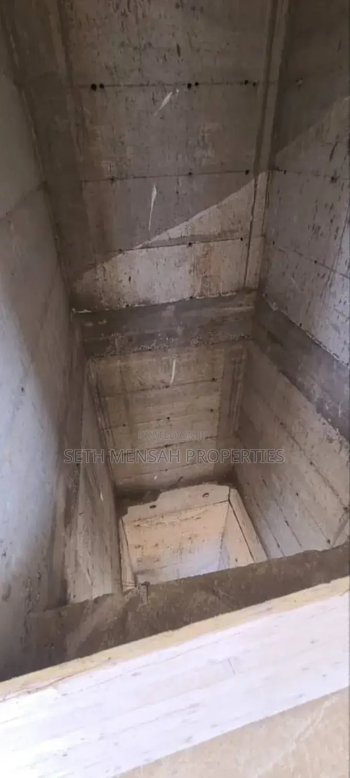 10bdrm Apartment in Skm Properties, East Legon for sale