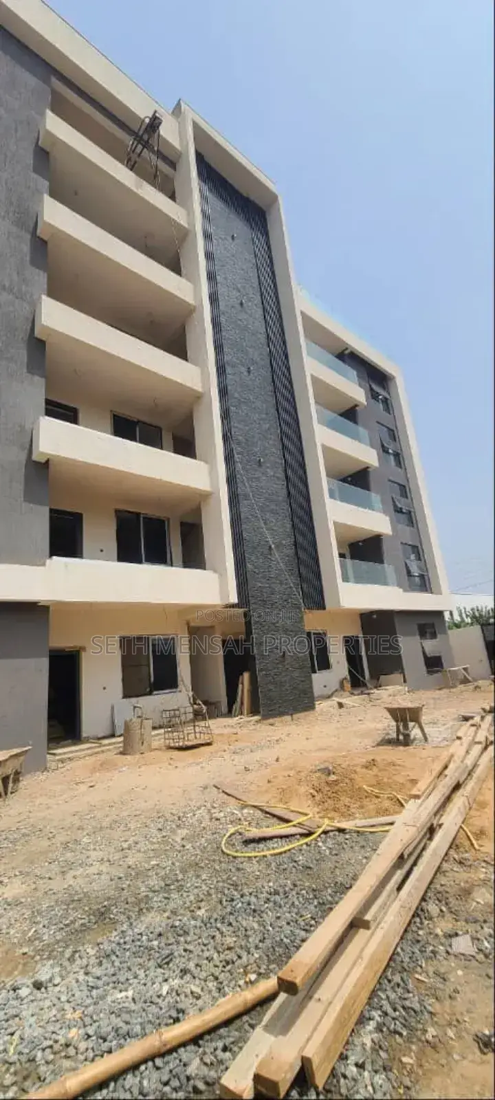 10bdrm Apartment in Skm Properties, East Legon for sale