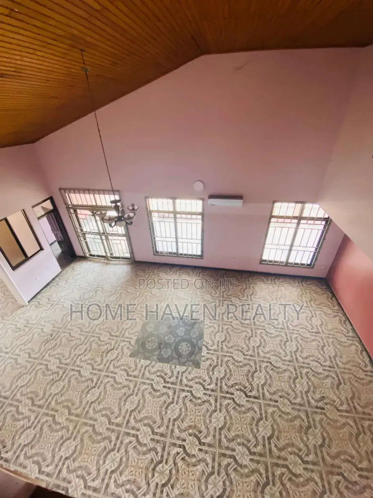 7bdrm House in Westland for rent