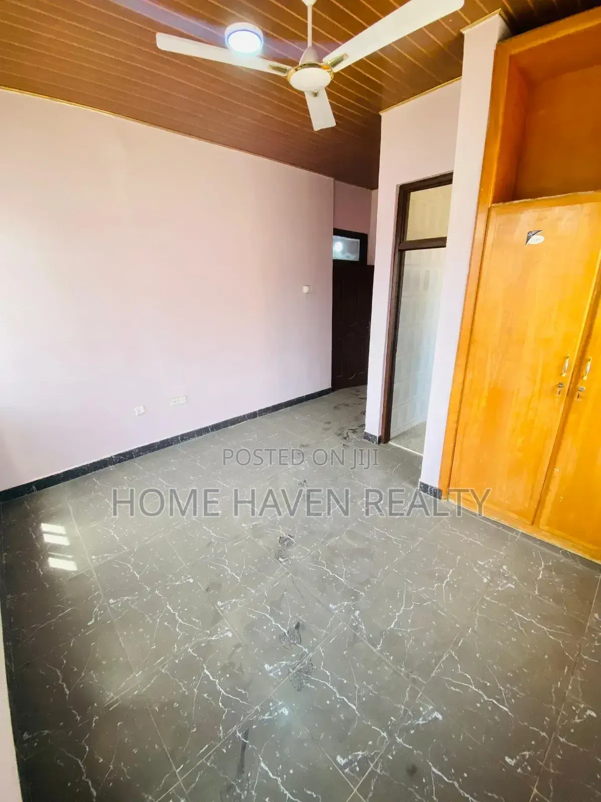 7bdrm House in Westland for rent