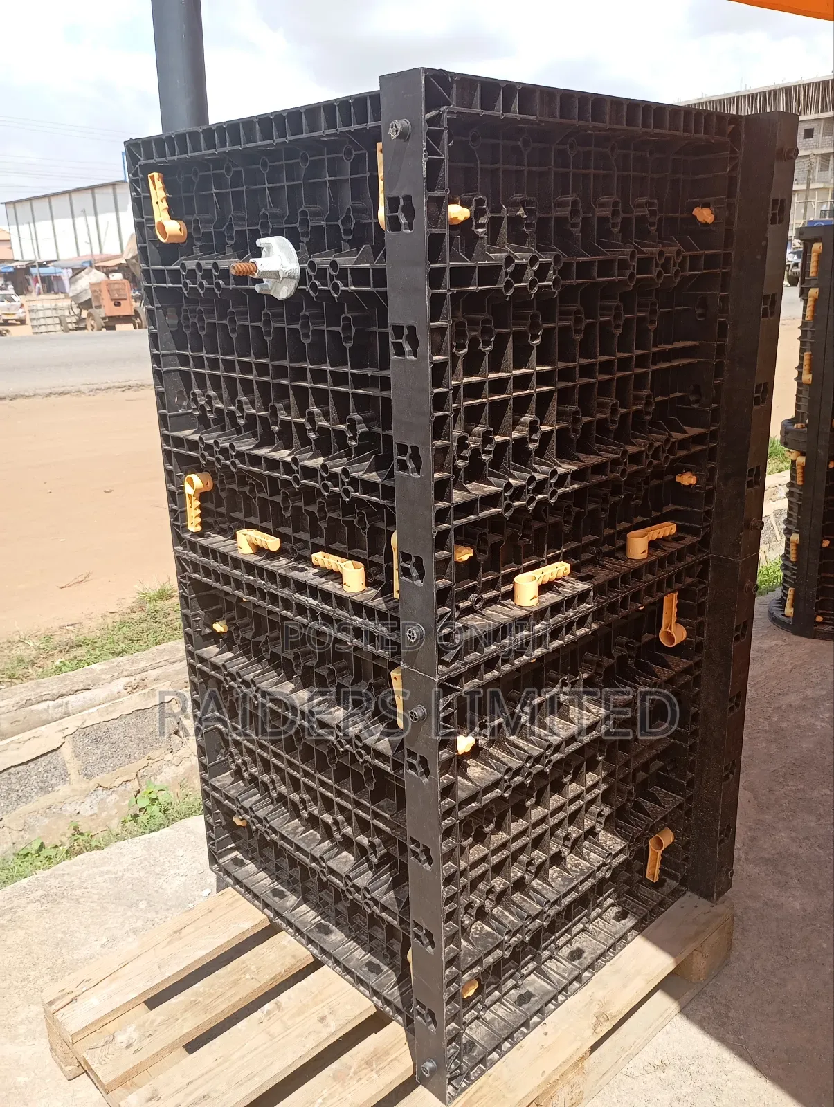 Adjustable Plastic Column Formwork