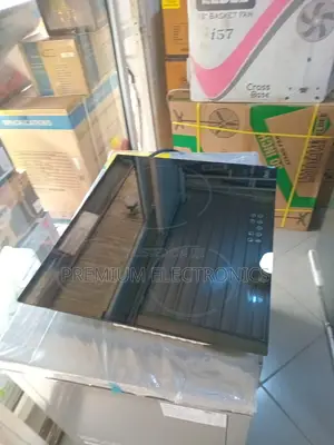 Qool Electric Induction 3 Burner Hob, Bevelled Glass