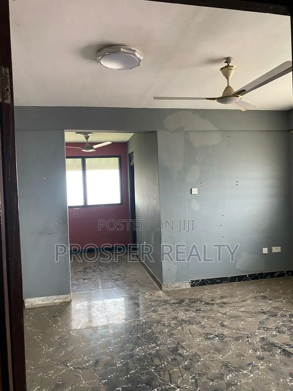 2bdrm Apartment in Borteyman Snnit, Tema Metropolitan for rent
