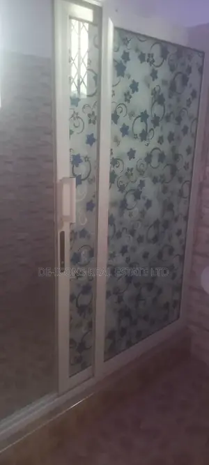 2bdrm Apartment in De-Icons Real Estate, Ga South Municipal for rent