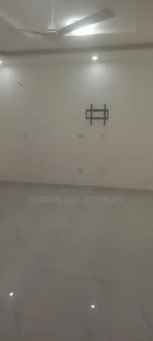 2bdrm Apartment in De-Icons Real Estate, Ga South Municipal for rent