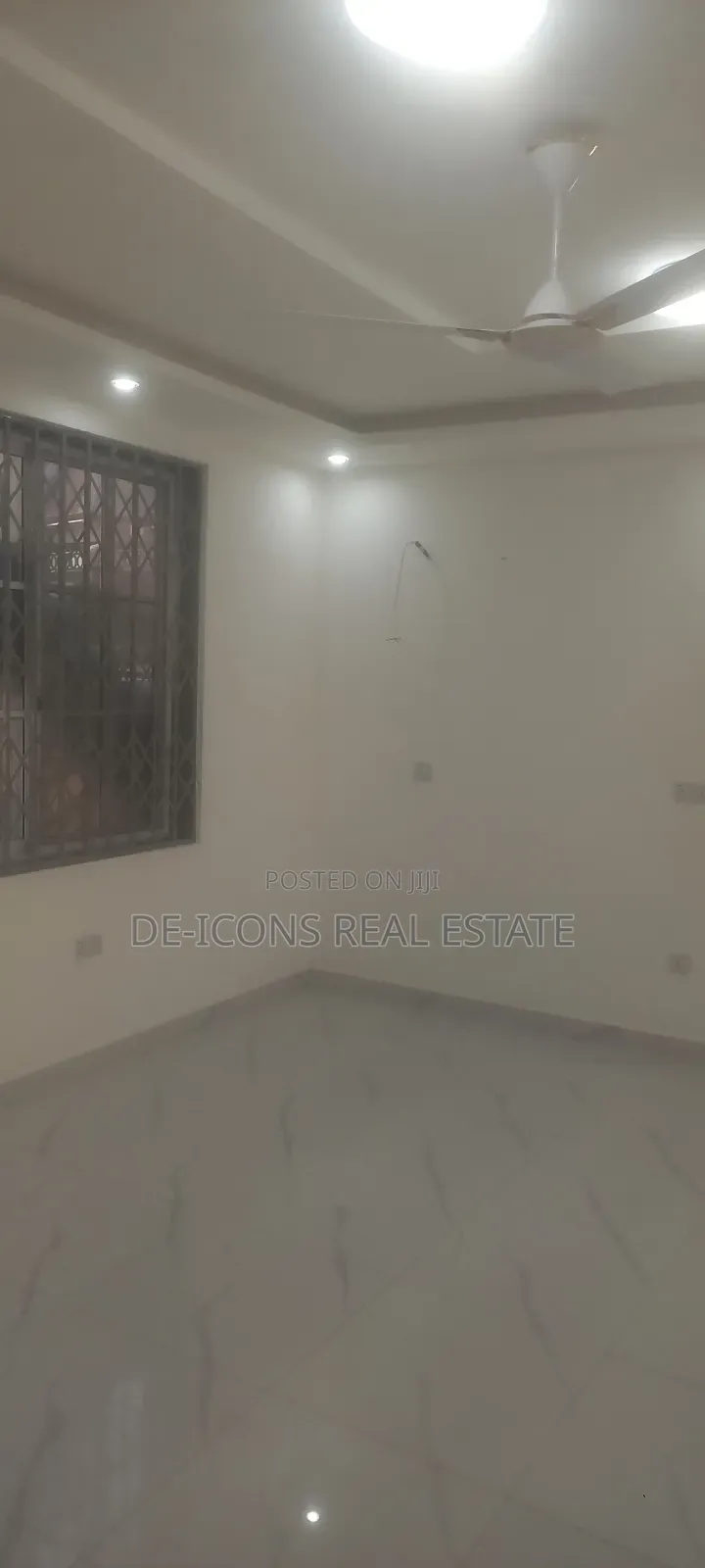 2bdrm Apartment in De-Icons Real Estate, Ga South Municipal for rent