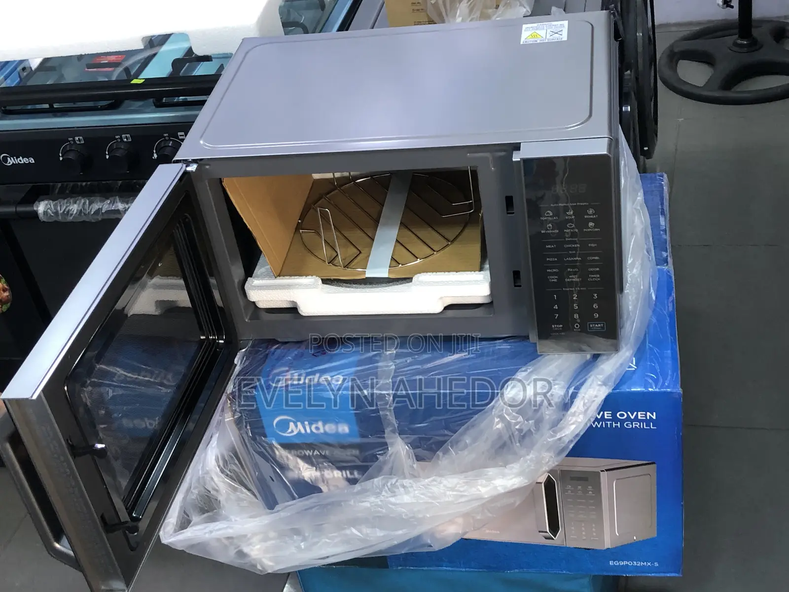 Midea Digital Microwave Oven and Grill 30 Liters Available