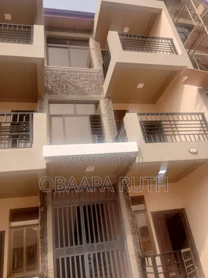 2bdrm Apartment in Adenta, Frafraha for rent