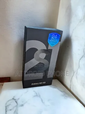 New Samsung Galaxy S21 5G 128 GB Gold