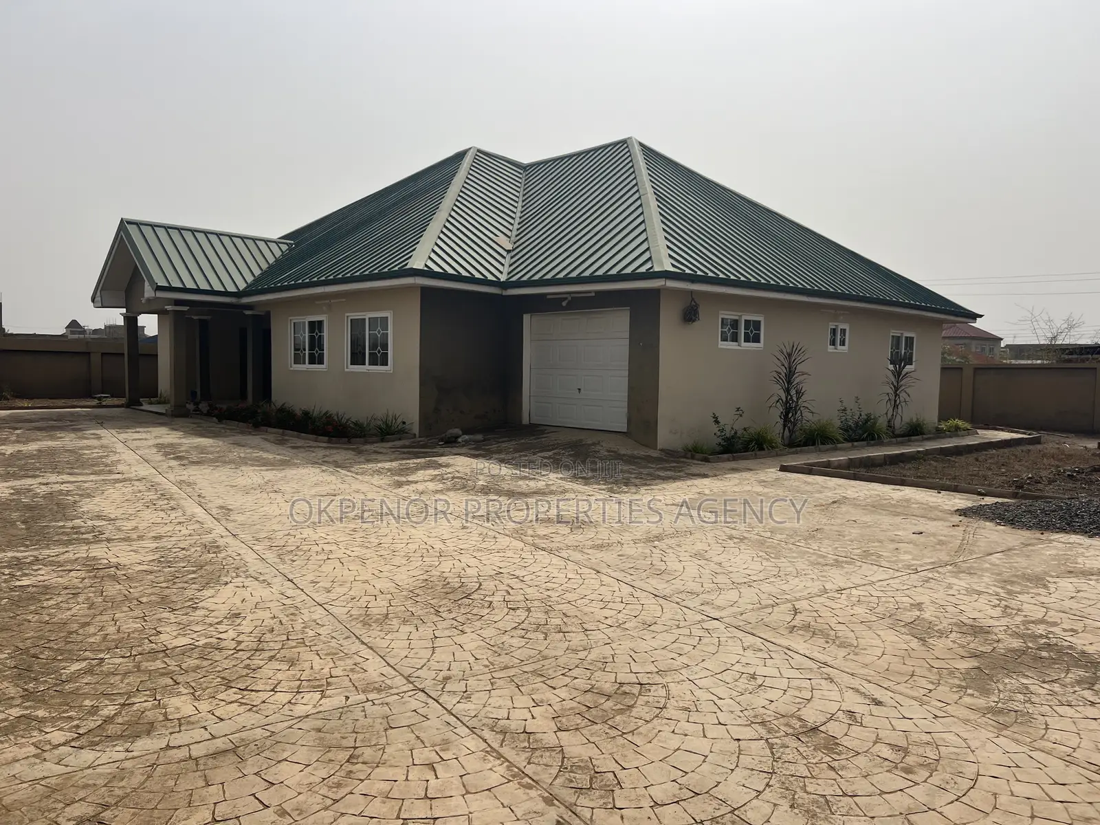 3bdrm House in Legon Hills, Accra Metropolitan for sale