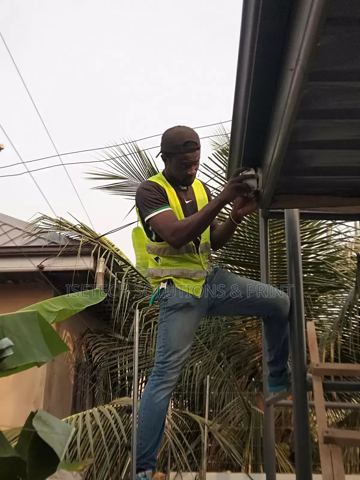 Best CCTV Cameras Installation and Repair