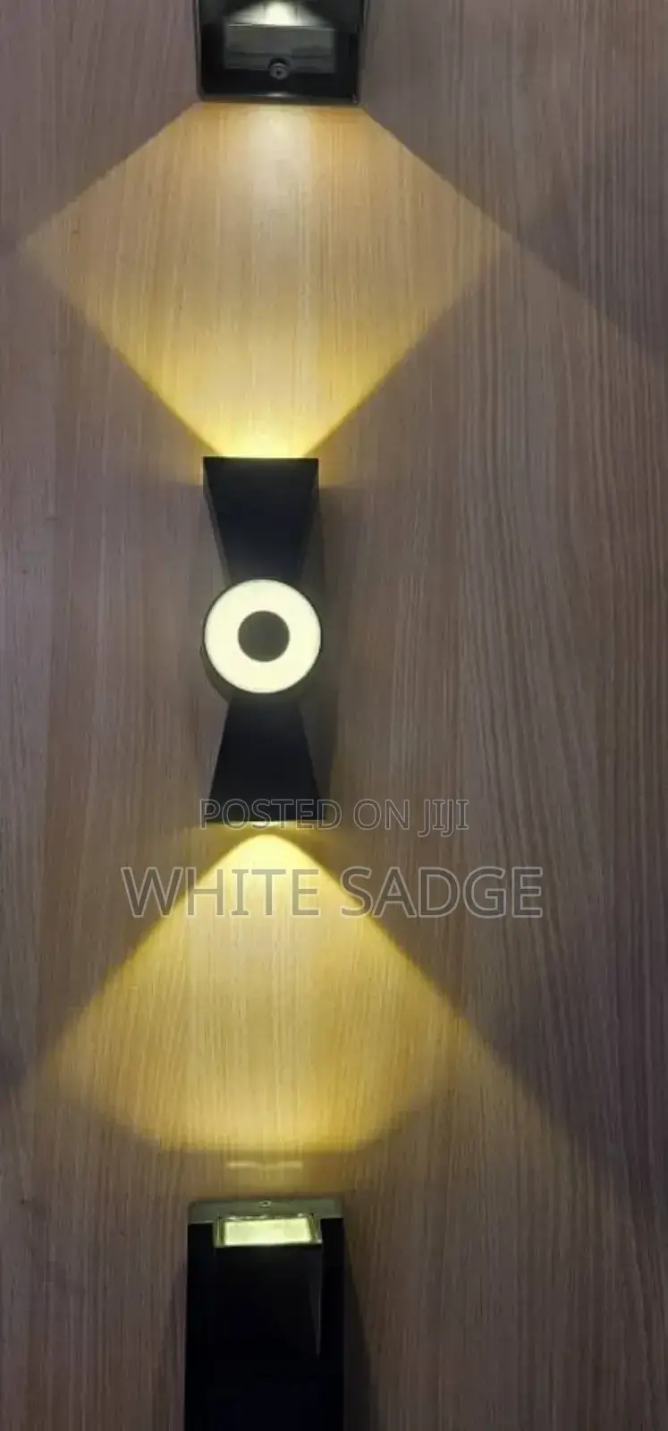 006 Wisile Wall Light