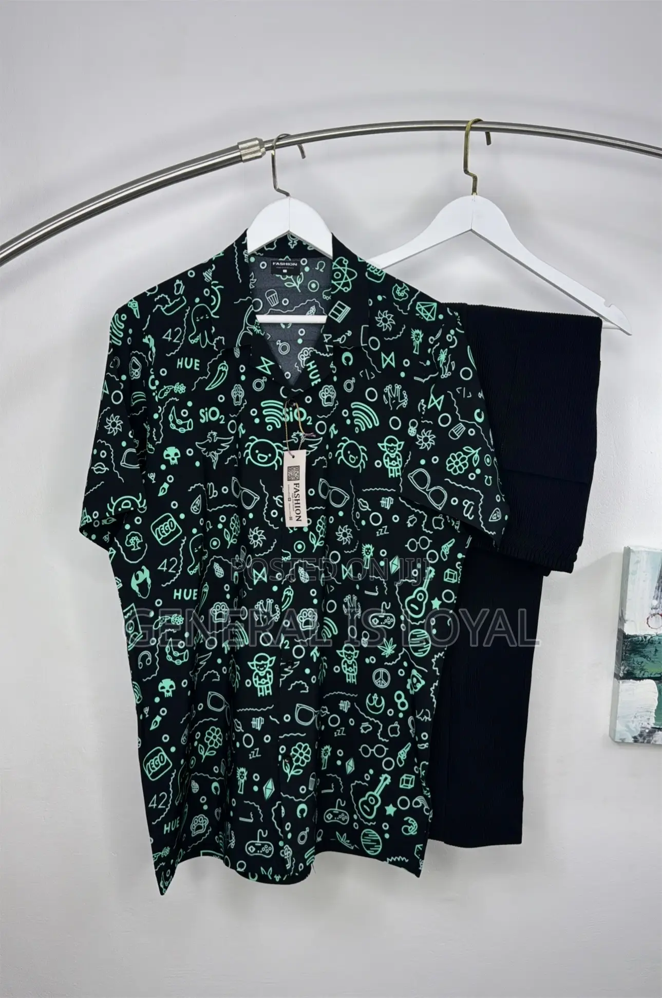 Solid Material African Wear