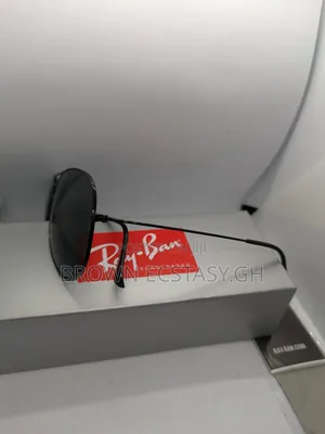 All Black Ray-Ban Aviator Sunglasses