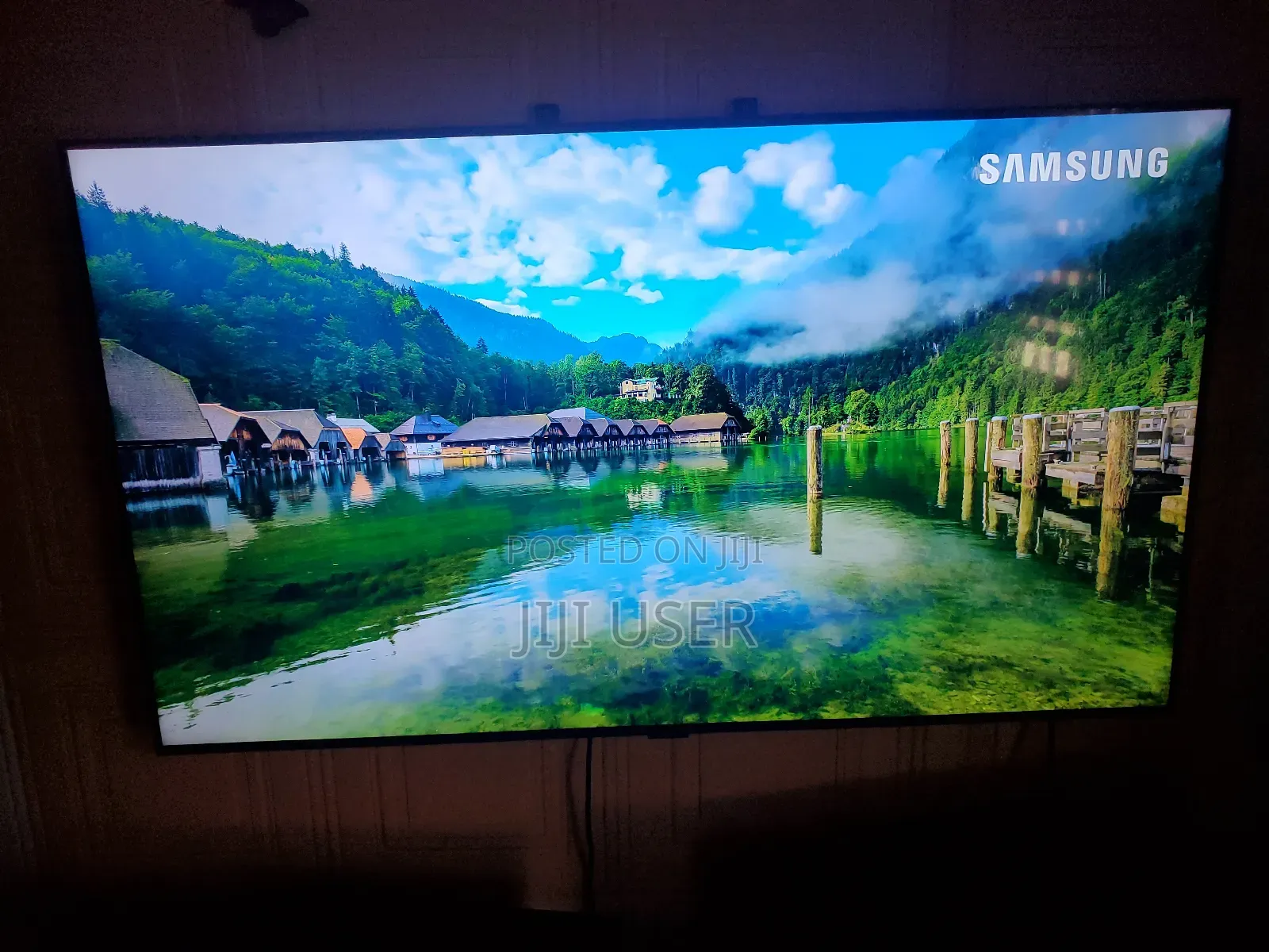 50inchs Samsung Smart Uhd Digital and Satellite Tv