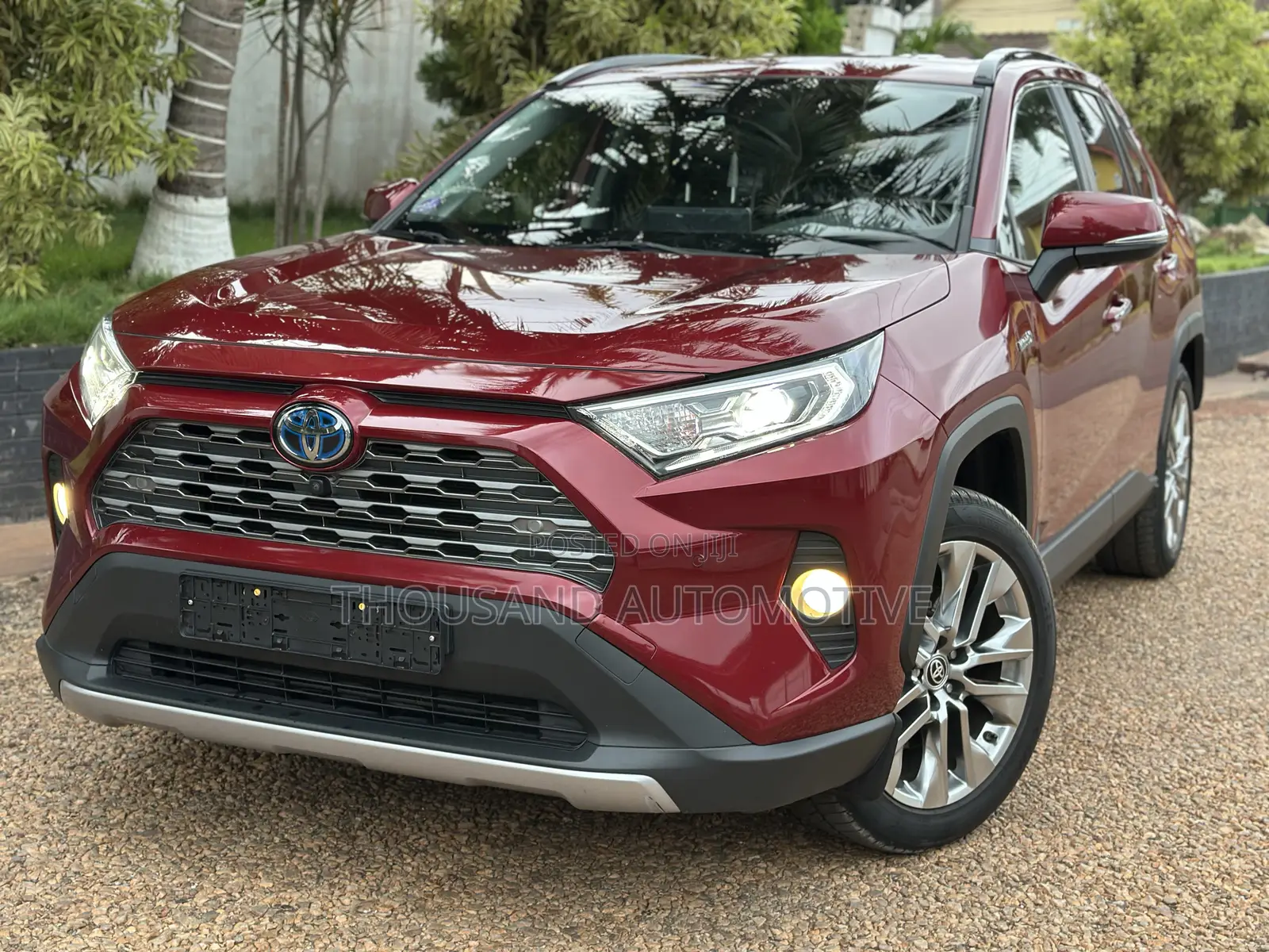 Toyota RAV4 2021 Red