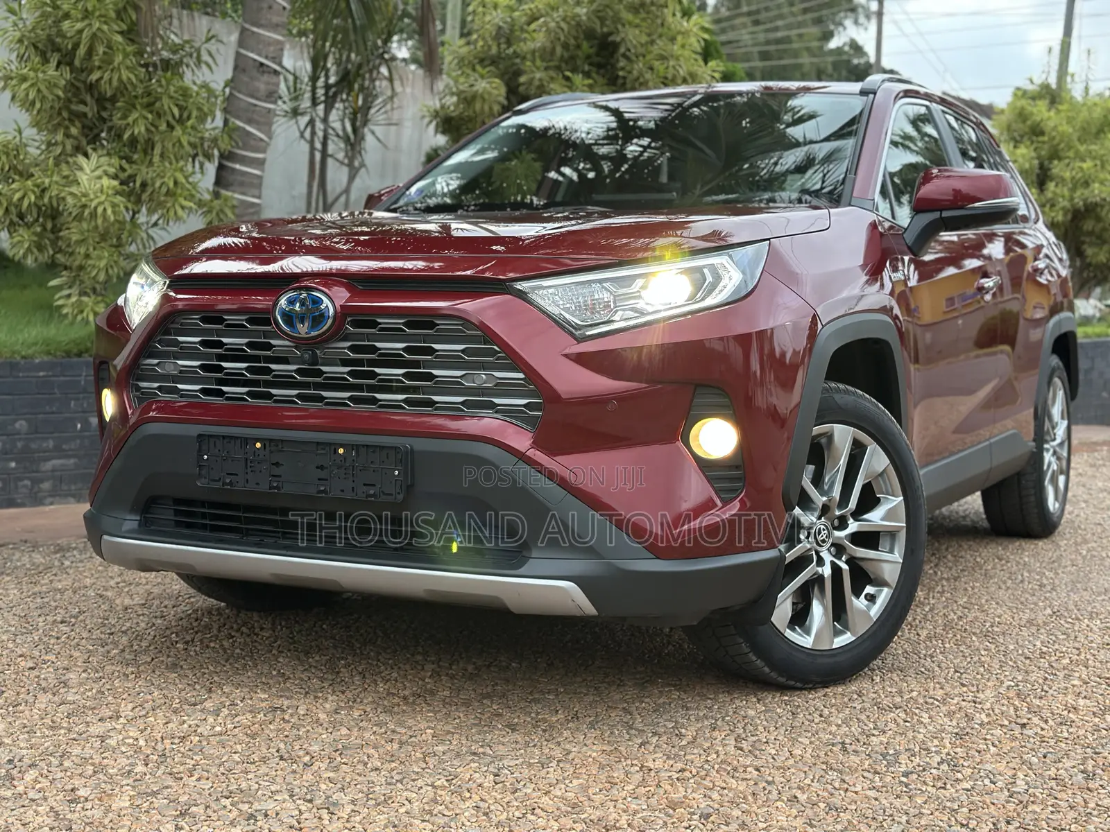 Toyota RAV4 2021 Red
