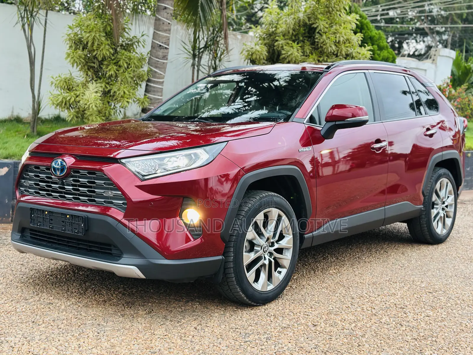 Toyota RAV4 2021 Red