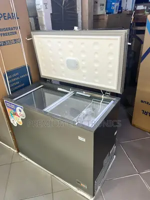 Static Cooling Style Nasco 244ltrs Chest Freezer,