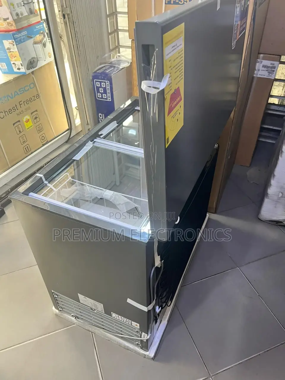 R600a Refrigerant 244l Durable Single Door Nasco Freezer
