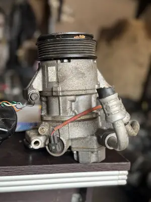 Vitz Ac Motor ( Air Conditioner)