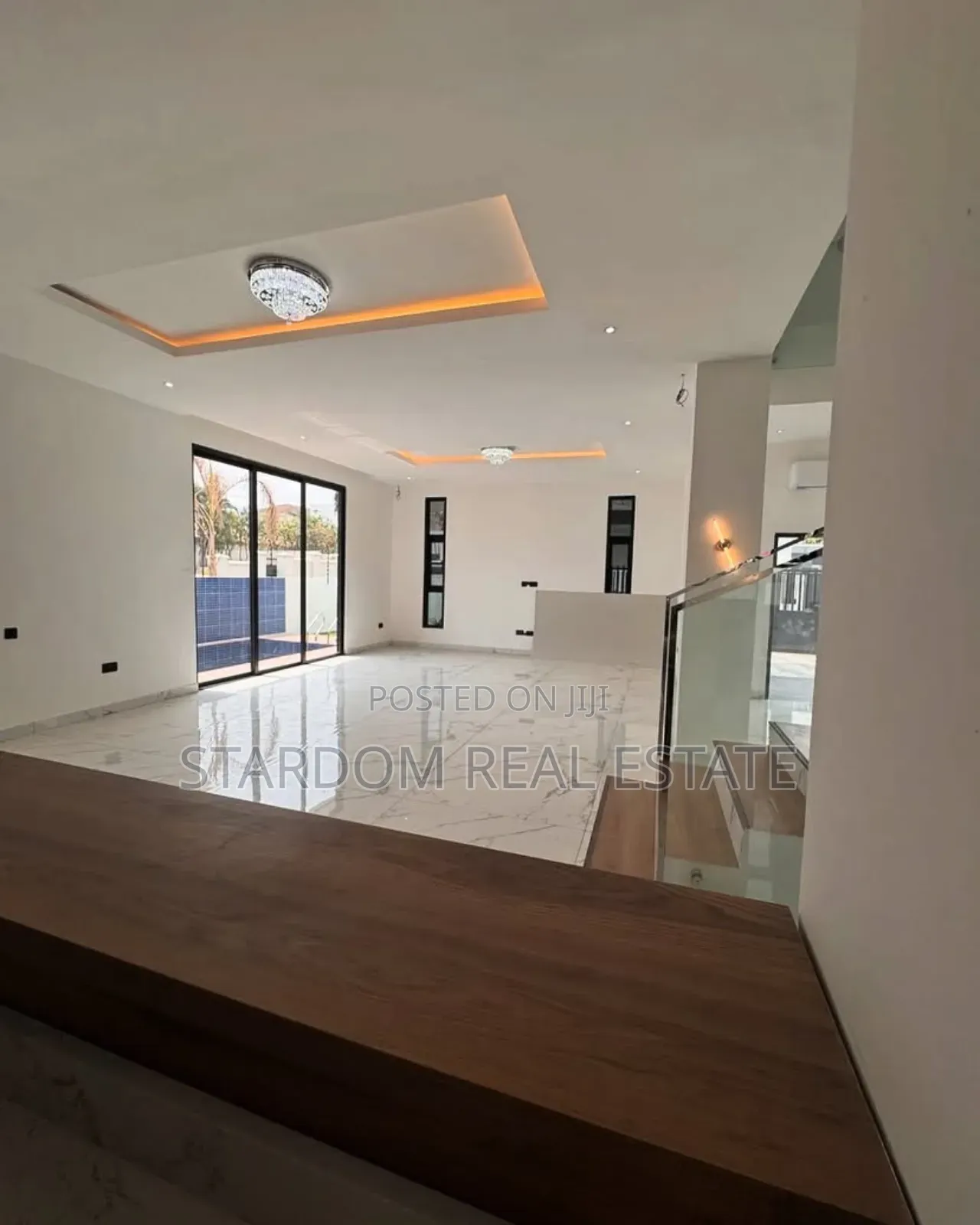 4bdrm Mansion in Adjiringanor, East Legon for sale