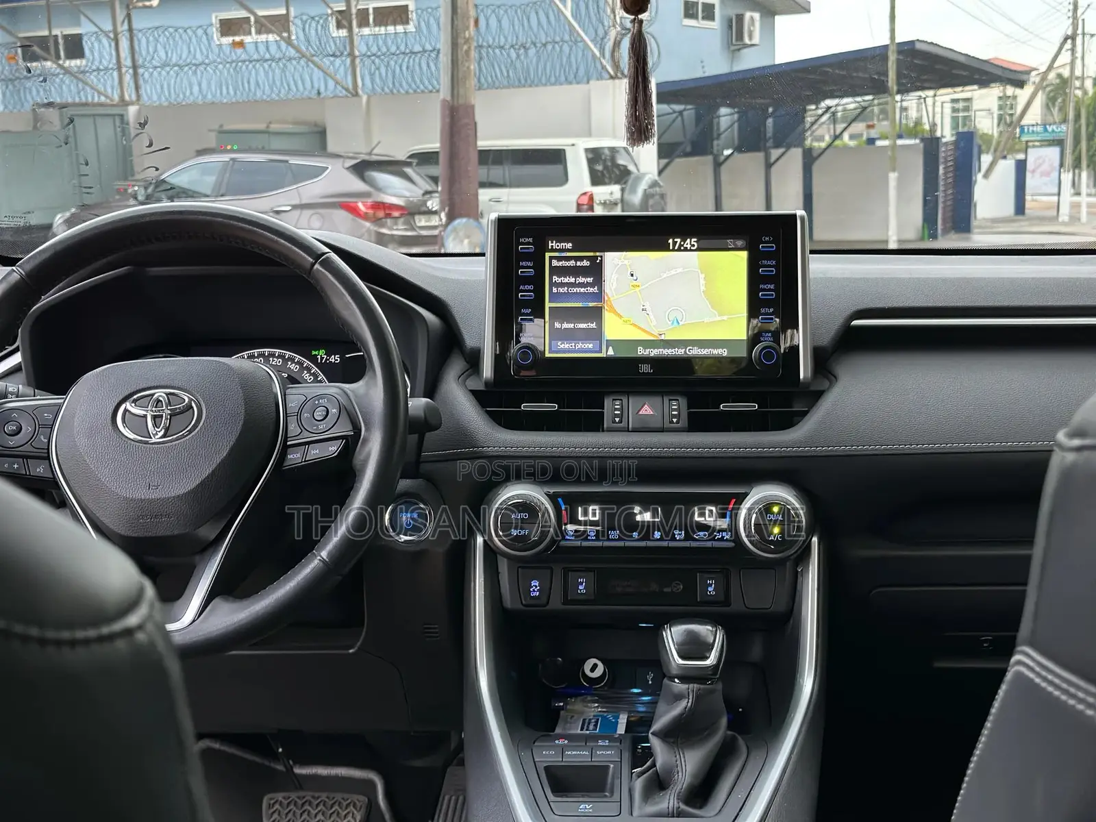 Toyota RAV4 2021 Red