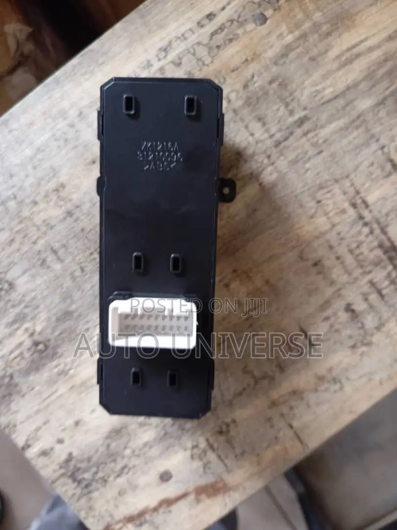 Hyundai Sonata 2011 to 2014 Switch Available