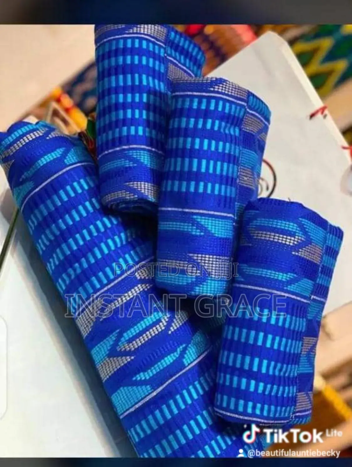 Bonwire Kente Cloth. Men and Women Set