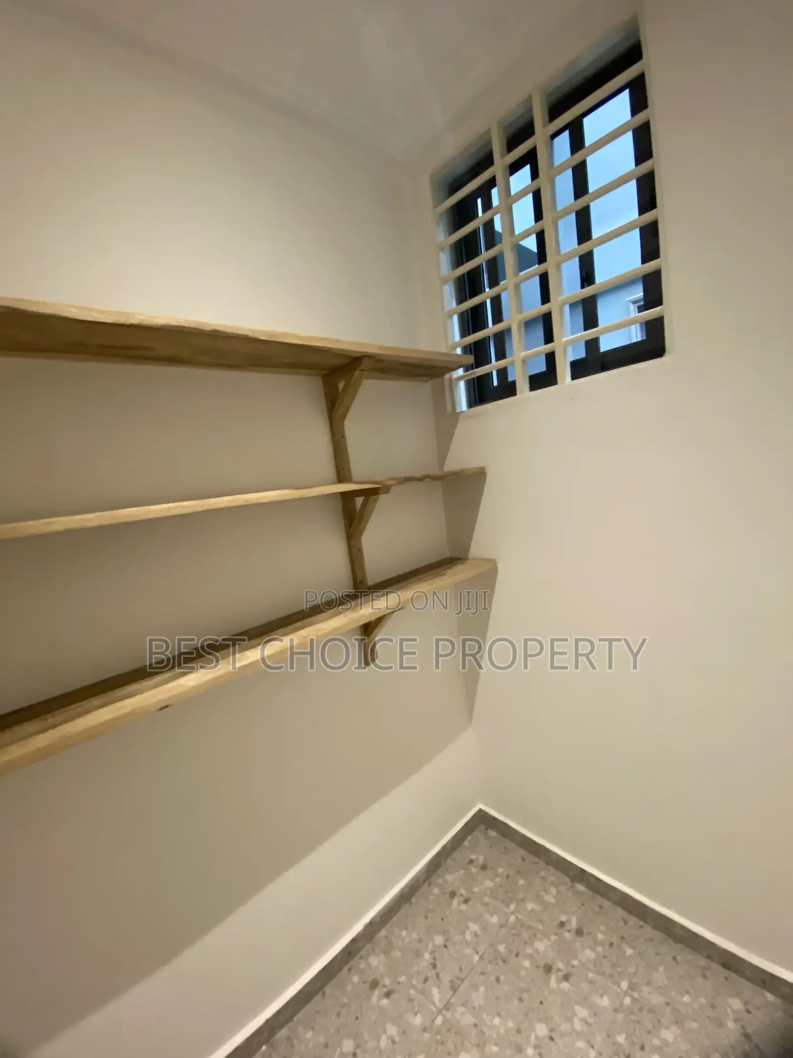 2bdrm Apartment in Adenta Pantang Kfc for rent