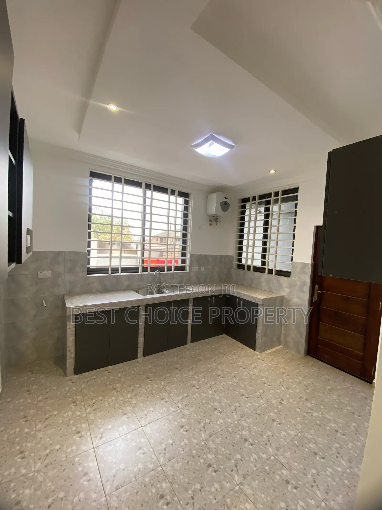 2bdrm Apartment in Adenta Pantang Kfc for rent