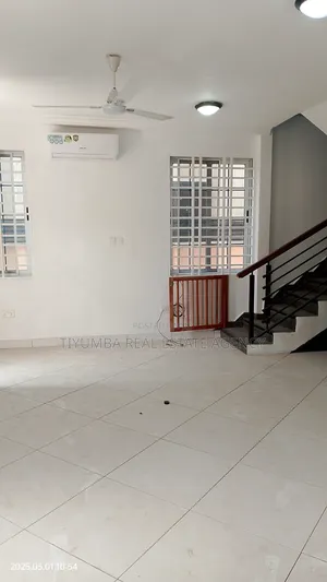 3bdrm House in Tiyumba Real Estate, Achimota for rent