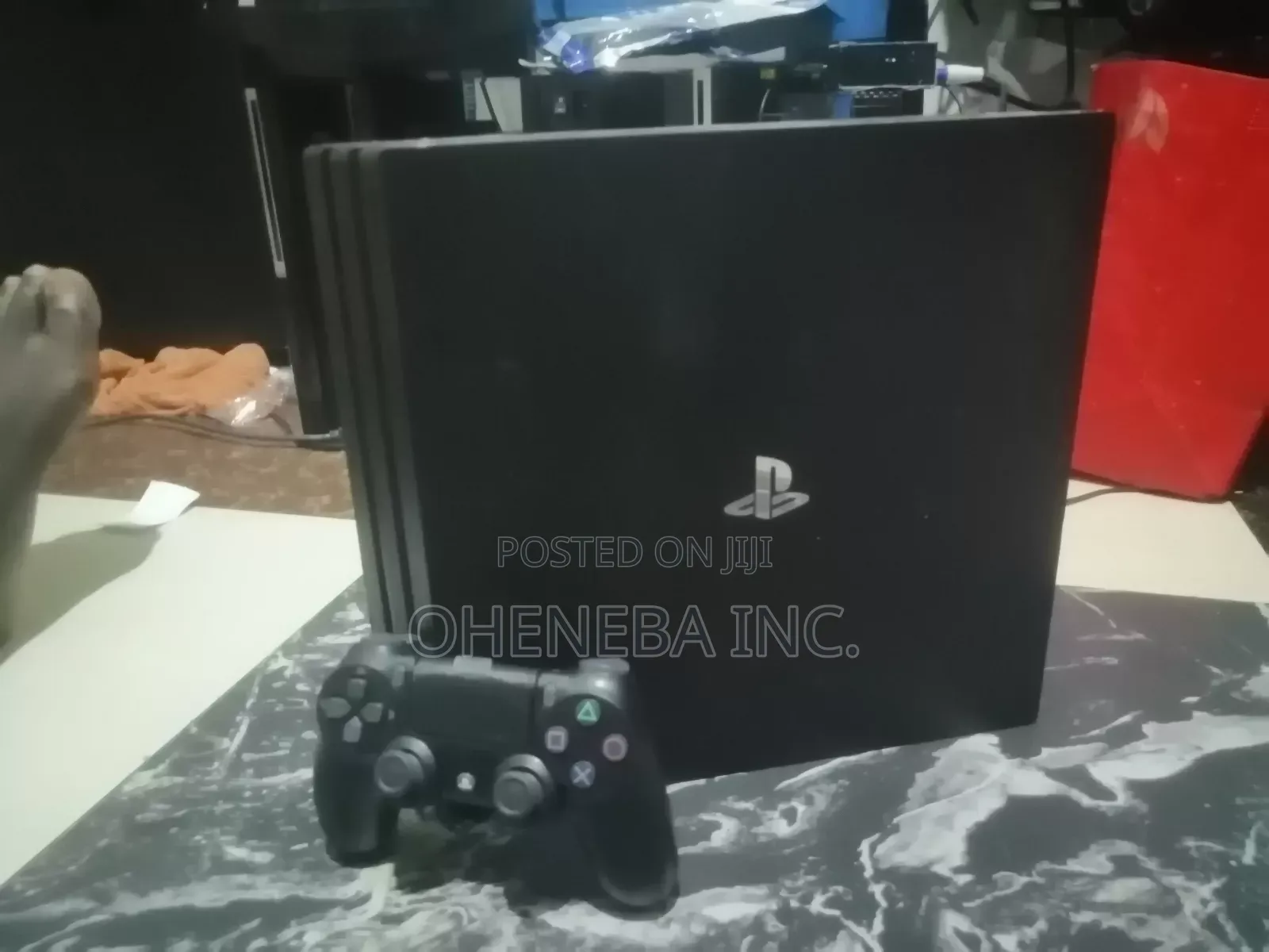 Ps4 Pro With Fc26 +Other Games + 2 Controller