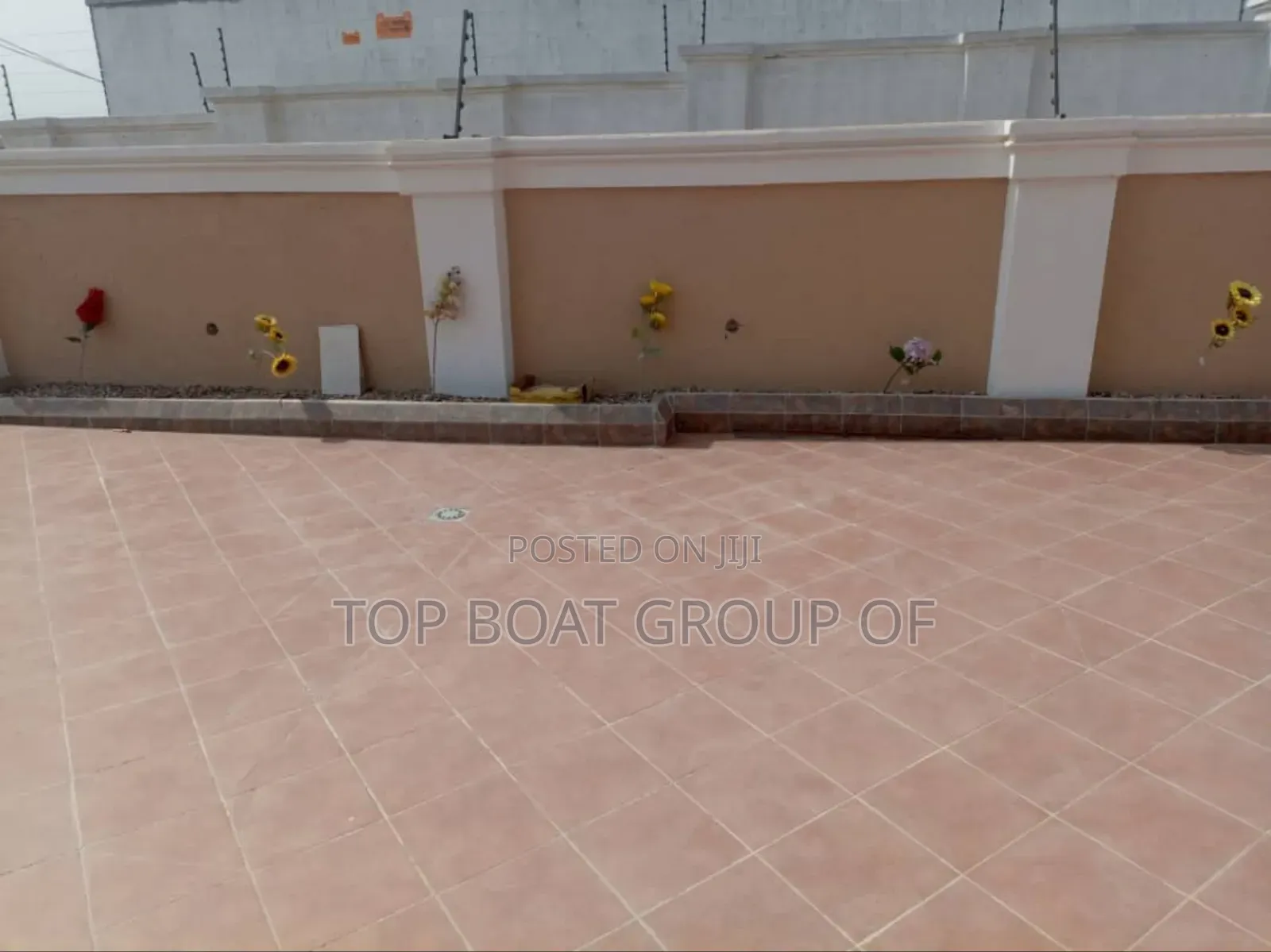 5bdrm House in Top-Boat Estate, Kumasi Metropolitan for sale
