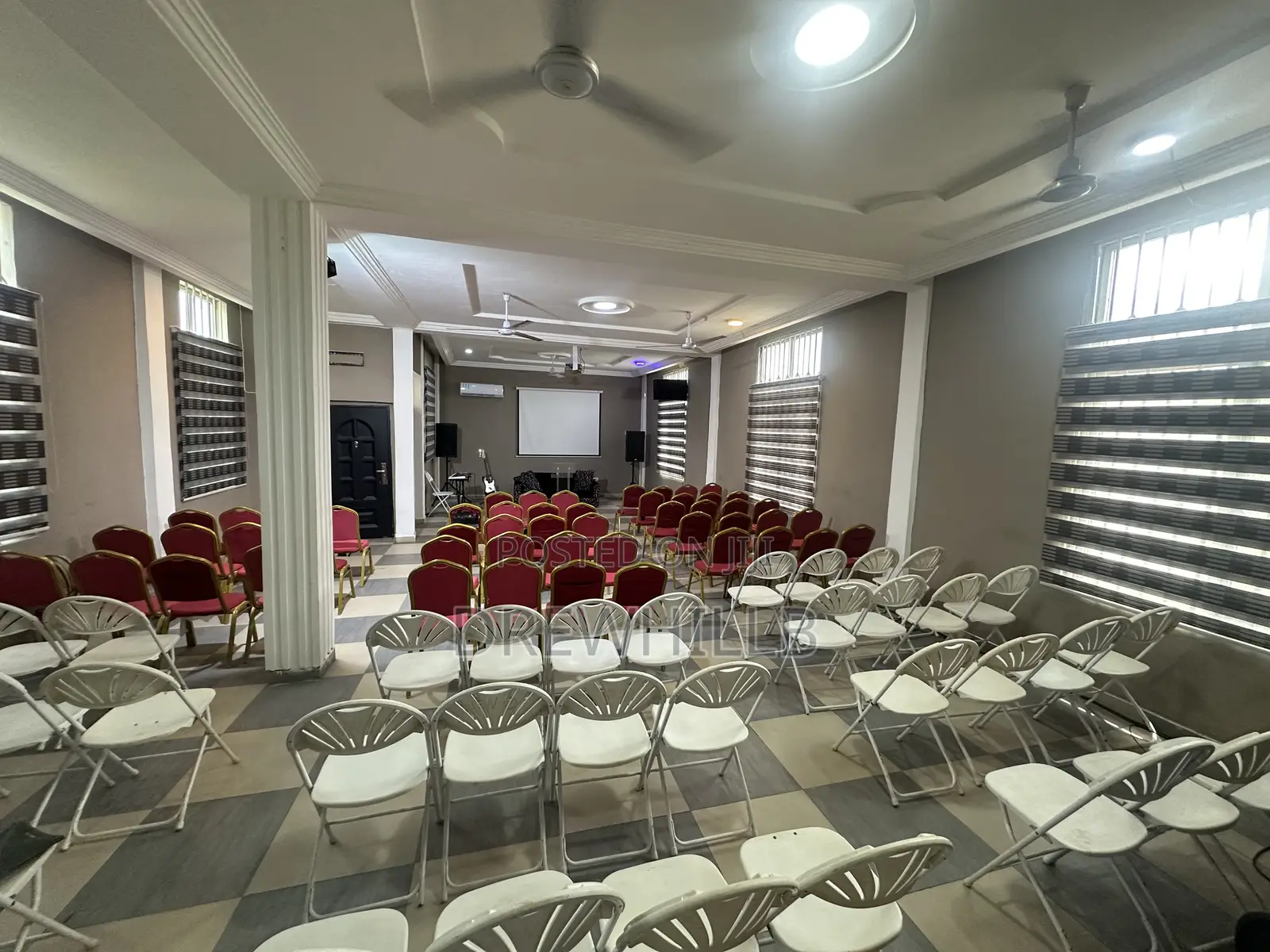Fully Furnished Conference Hall (Pay as You Go)