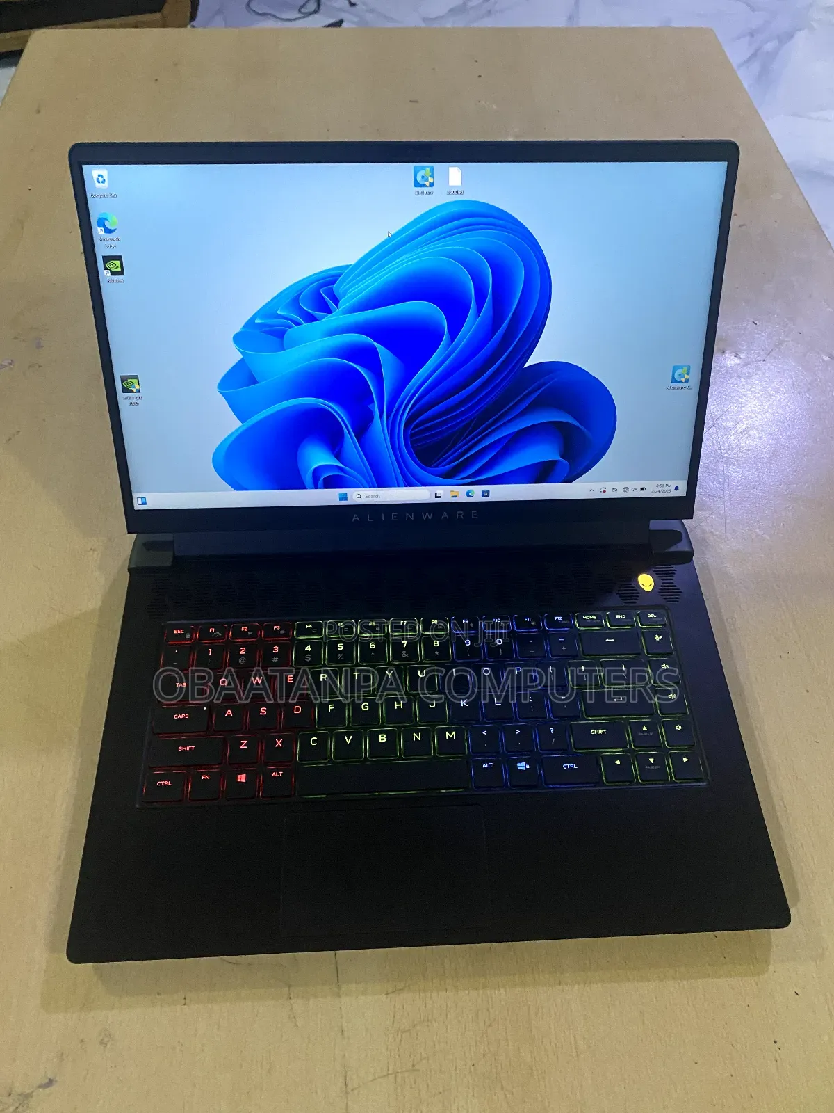 Laptop Dell Allenware M15 R5 16GB AMD Ryzen 7 SSD 512GB