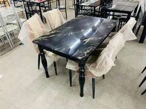 Quality Dining Set