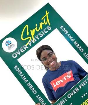 Selfie Board Frame