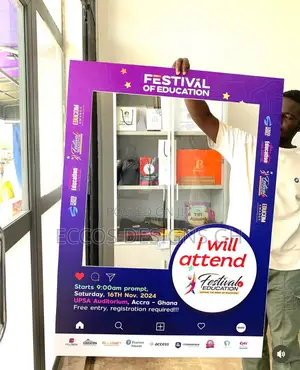 Selfie Board Frame