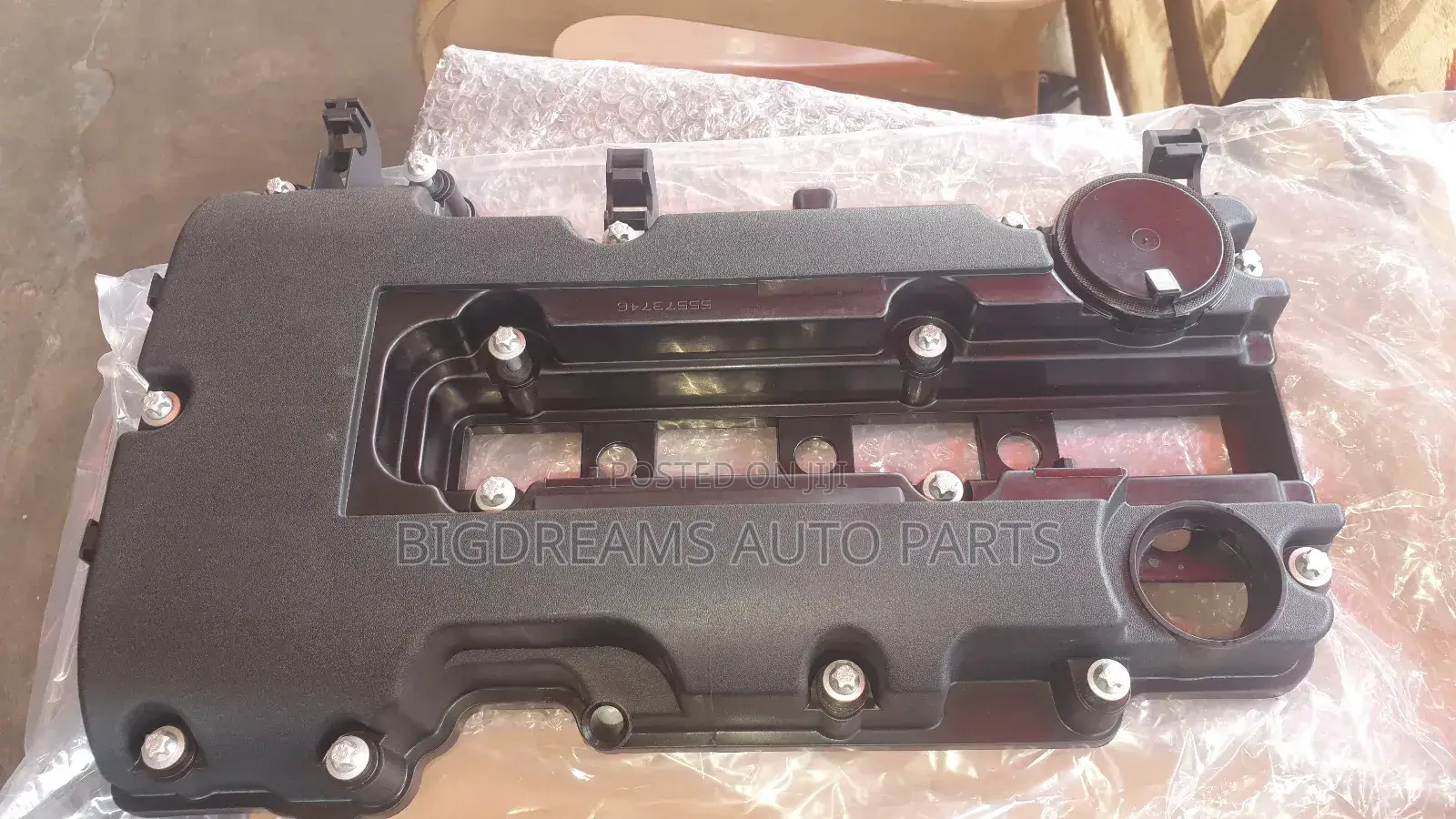 Chevrolet Cruz, Sonic, Aveo,Trax, Buick Encore Valve Cover
