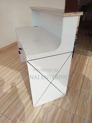 Receptionist Desk/ Front Desk