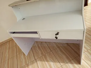 Receptionist Desk/ Front Desk