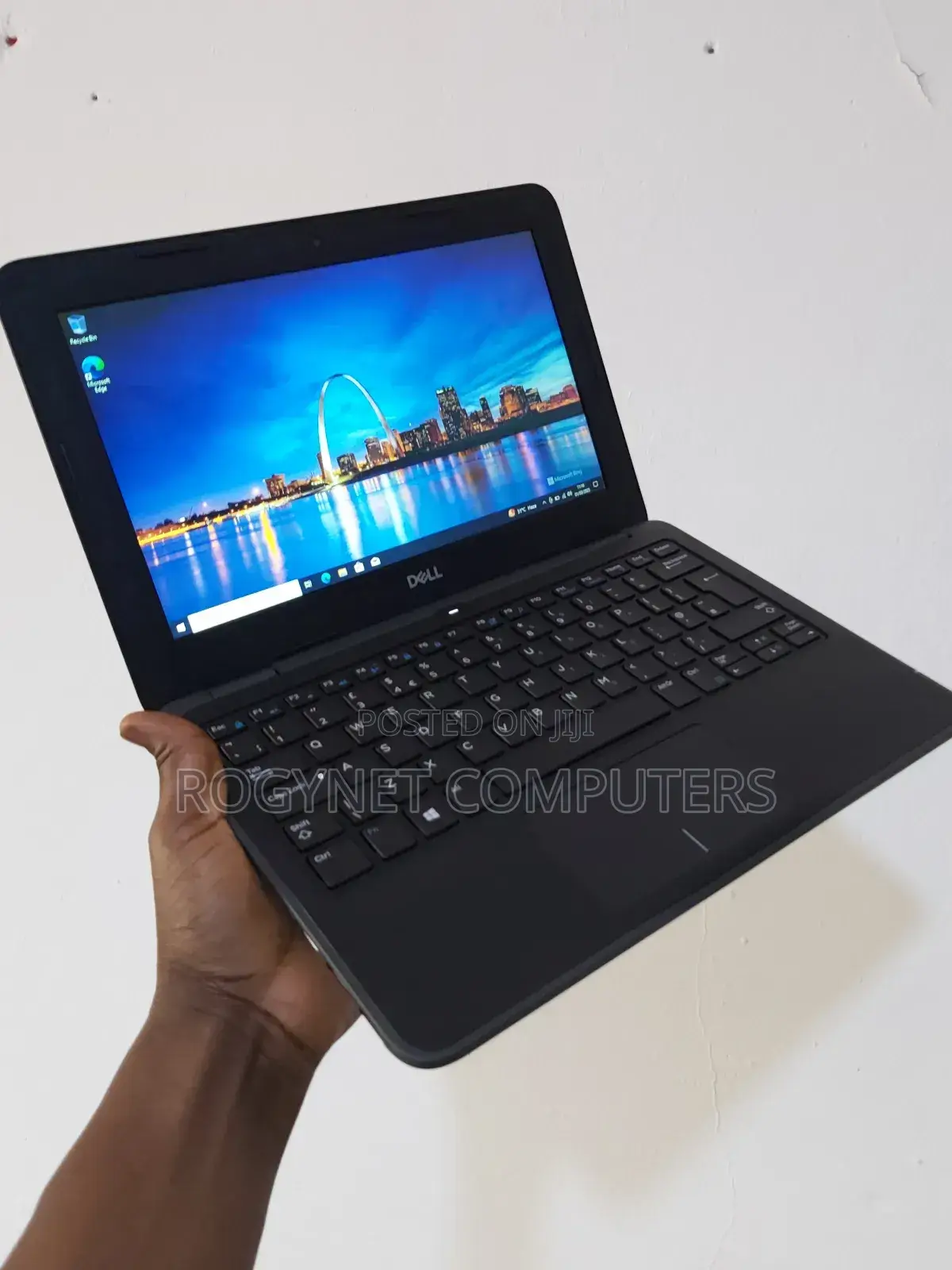 Laptop Dell Latitude 13 3380 8GB Intel Core i3 SSD 256GB